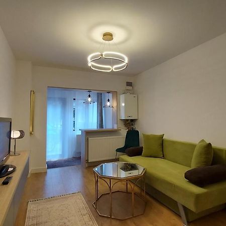 Apartament Studio Roland Poiana Brașov Zewnętrze zdjęcie