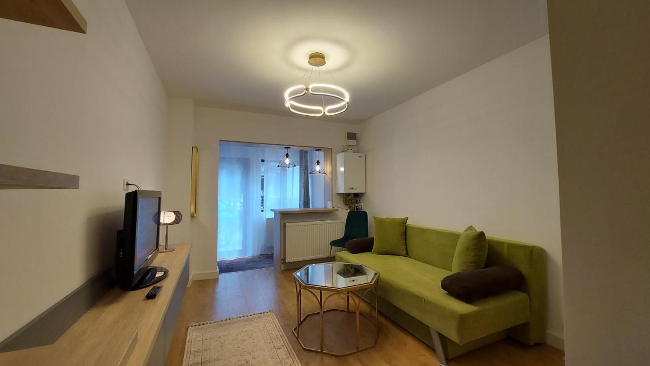 Apartament Studio Roland Poiana Brașov Zewnętrze zdjęcie
